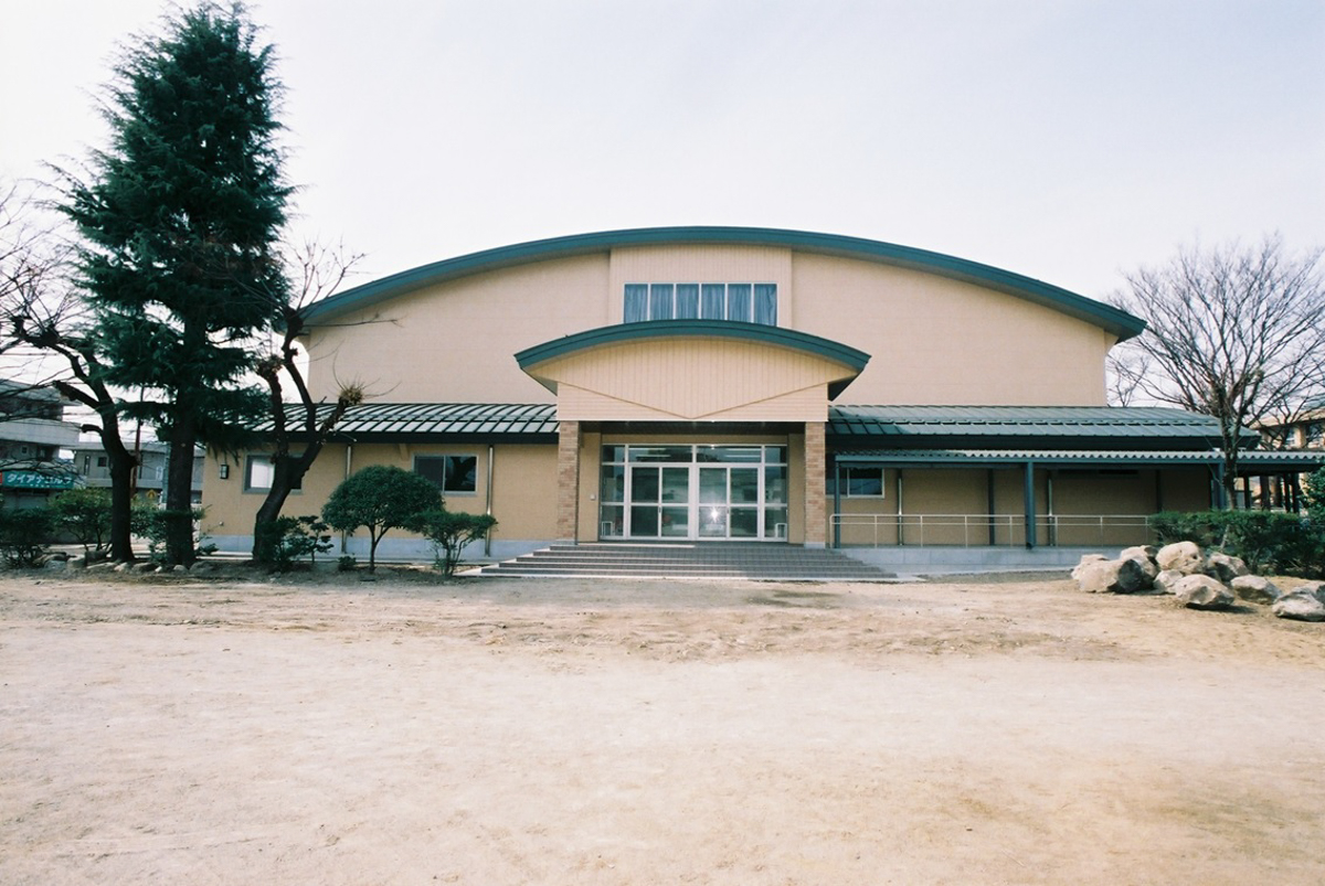 甲府市立東小学校屋内運動場