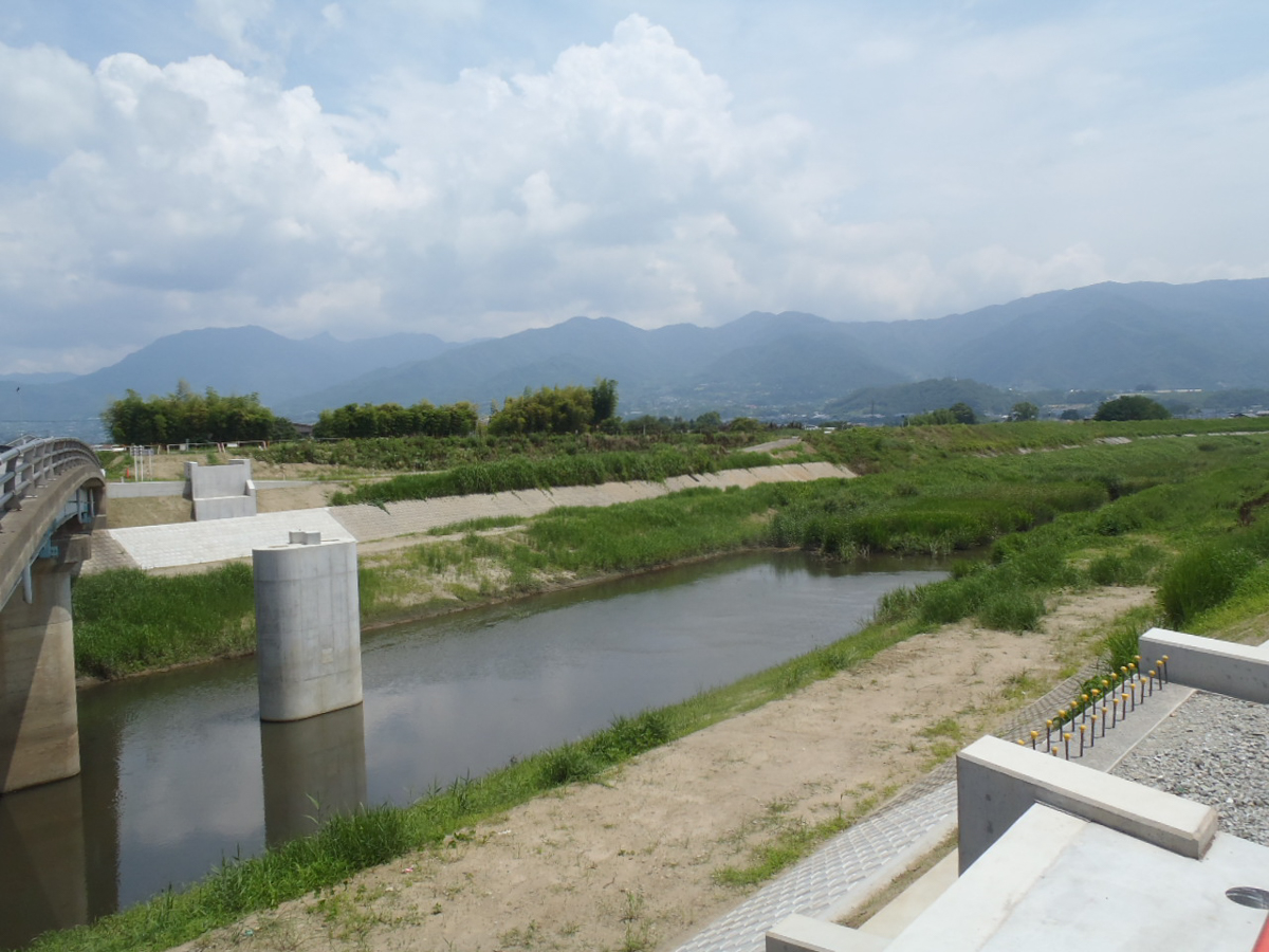 橋梁下部工事（市道新油川橋線歩道橋）