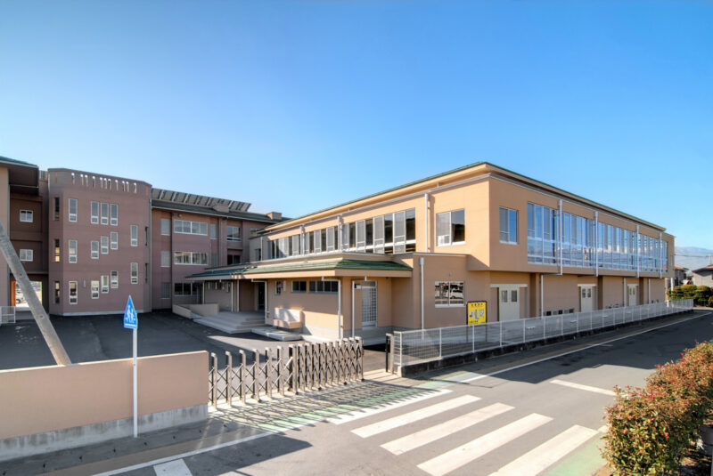 甲府市立大里小学校屋内運動場