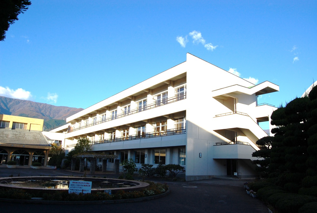 南アルプス市立櫛形中学校 耐震補強工事