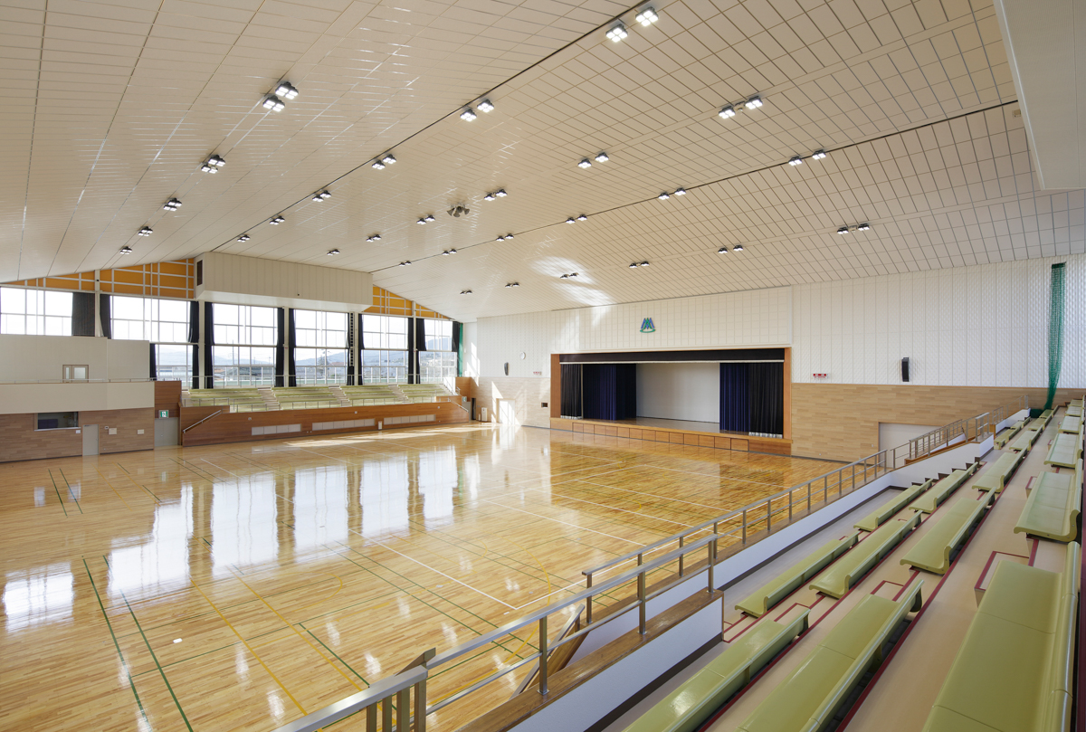 櫛形総合体育館改修工事