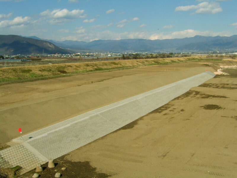 白井護岸災害復旧工事