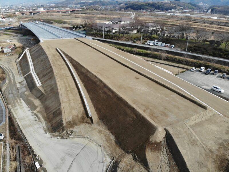 国道140号（新山梨環状道路東部区間）道路改良工事
