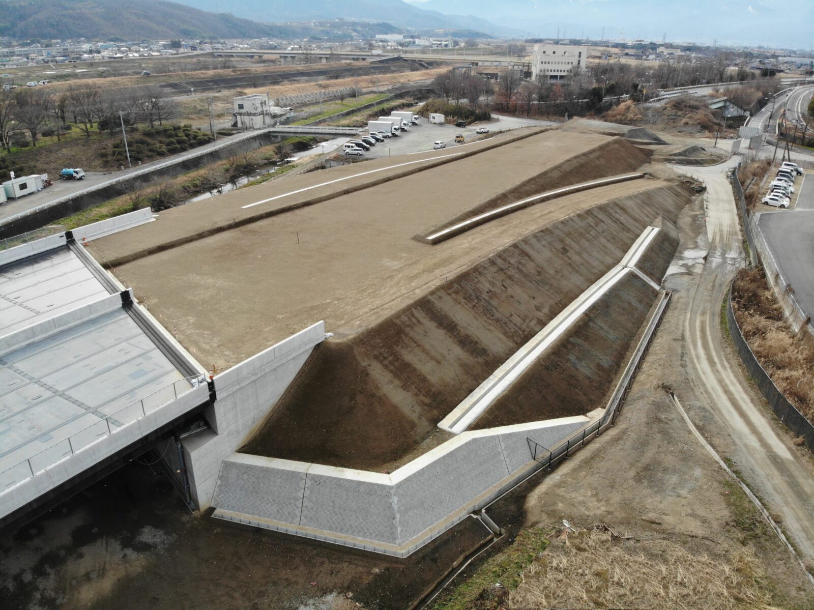 国道140号（新山梨環状道路東部区間）道路改良工事