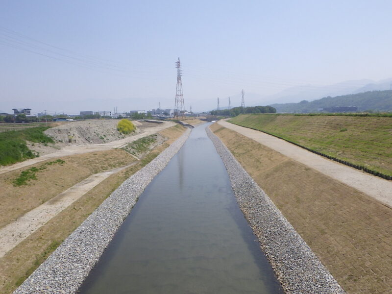 鎌田川２工区河川工事