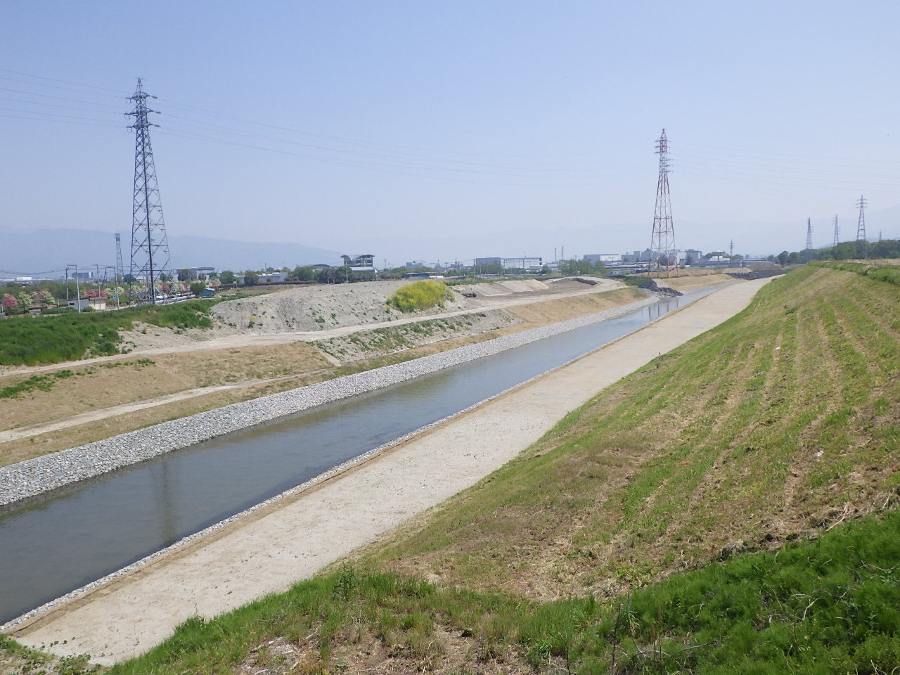 鎌田川２工区河川工事