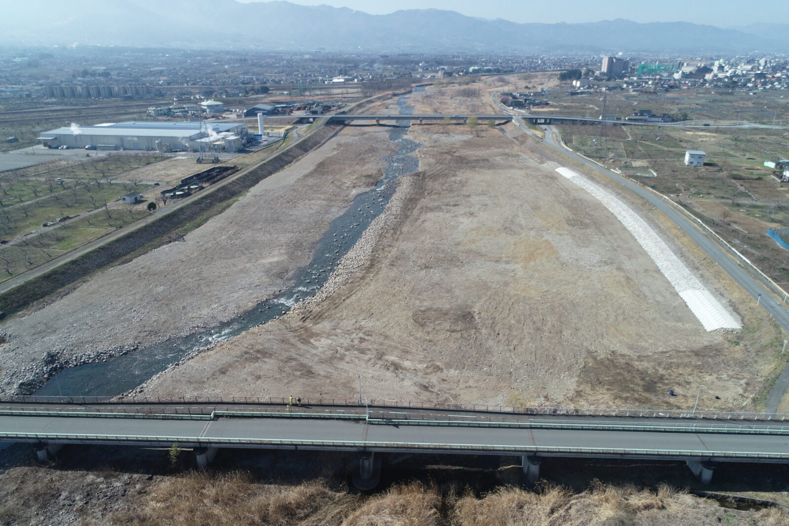 R2桑戸護岸災害復旧工事