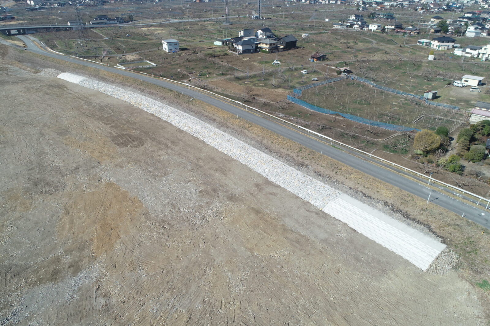 R2桑戸護岸災害復旧工事