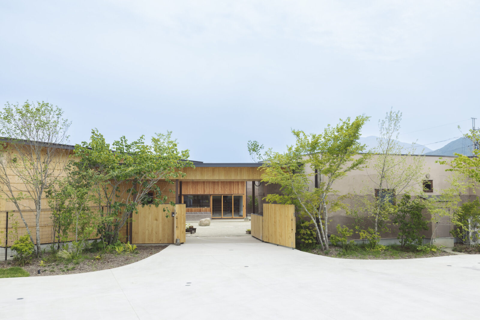 社会福祉法人ゆうゆう　保育園　キヅキ