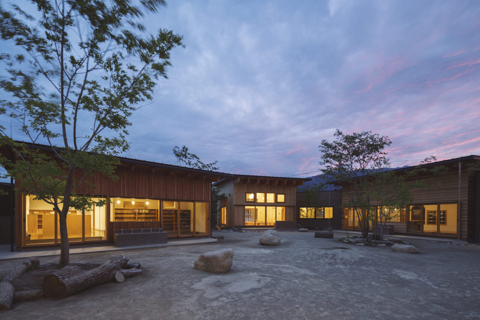 社会福祉法人ゆうゆう　保育園　キヅキ