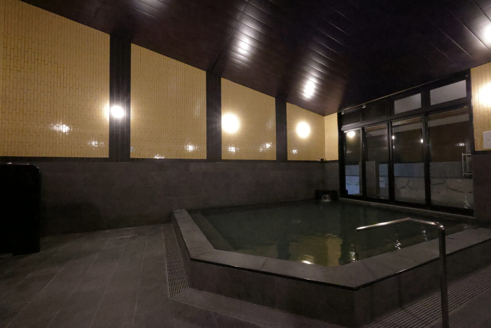 信玄の湯　湯村温泉　旅館明治